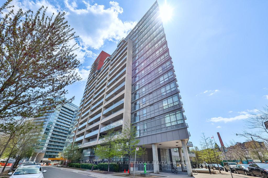 2 Bedrooms Condo at 38 Joe Shuster, Toronto For sale