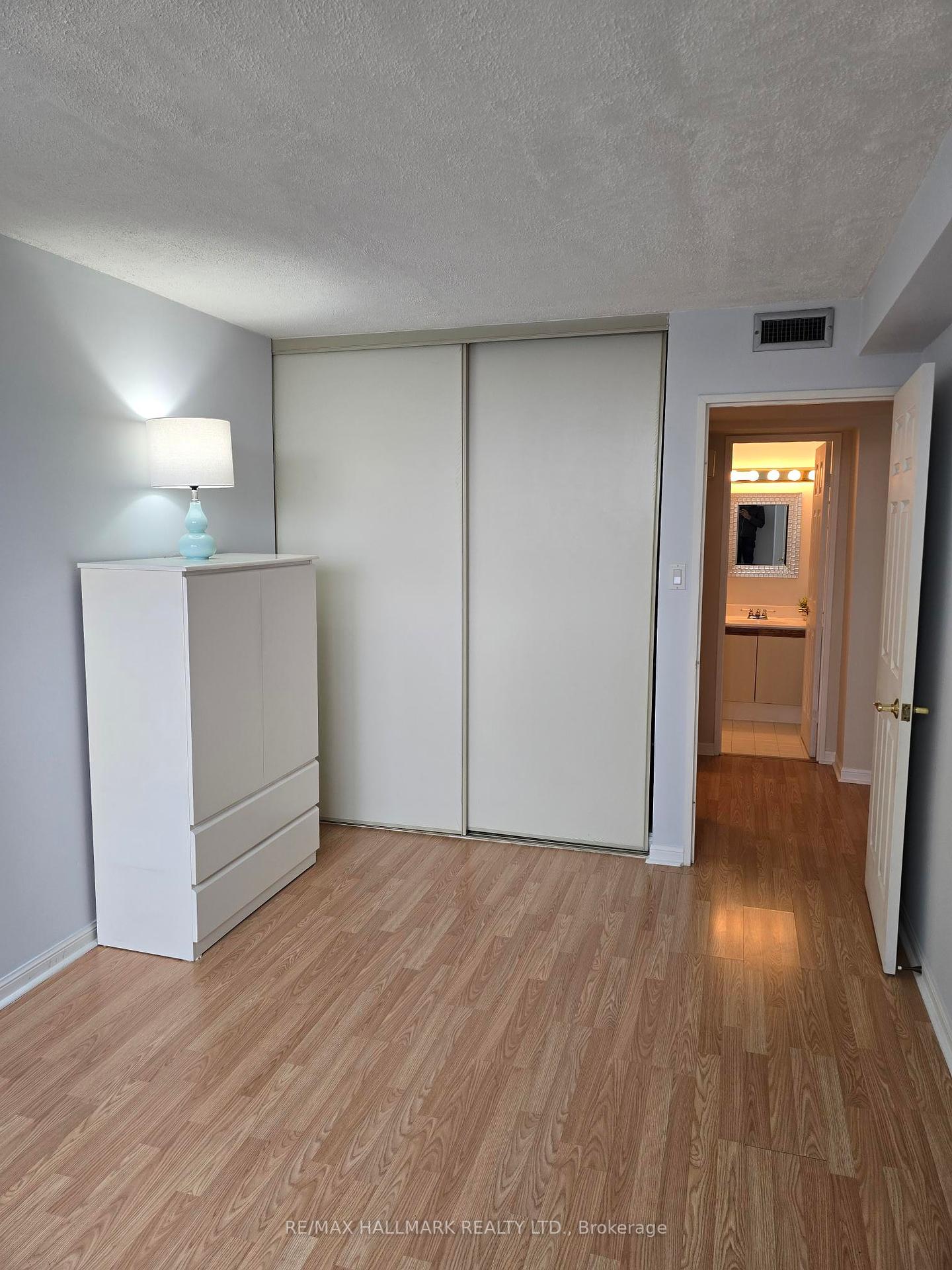 1 Bedroom Condo at 757 Victoria Park, Toronto For sale