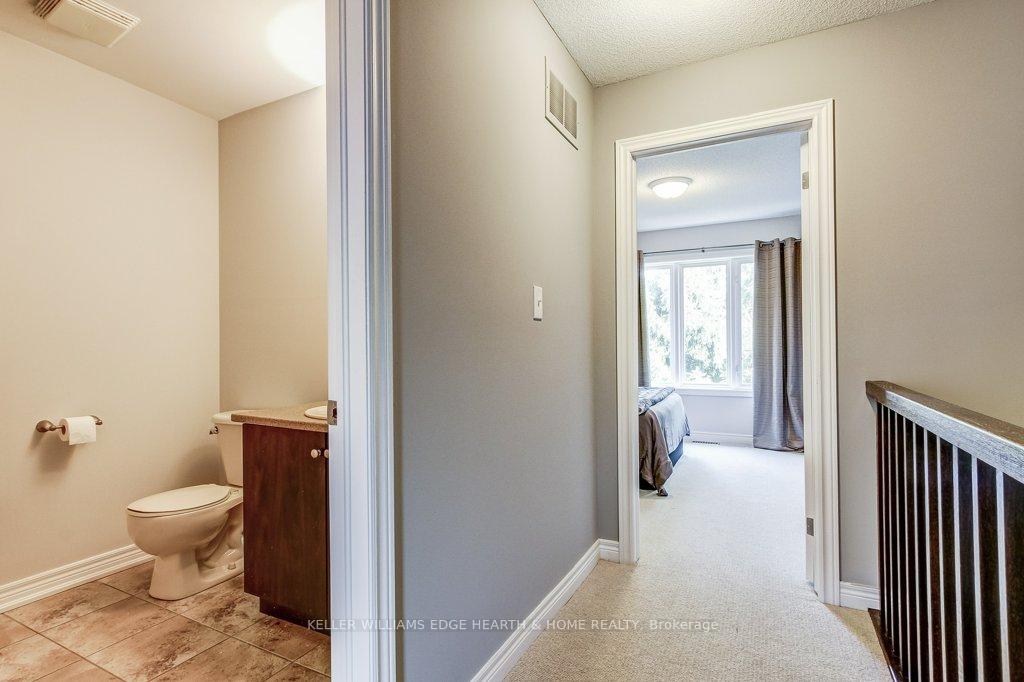 3 Bedrooms Condo at 4262 Ingram,  Burlington For sale