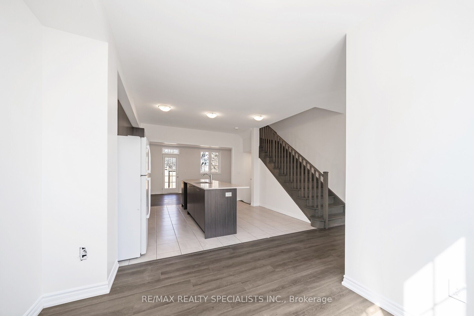 68 First Street, #28