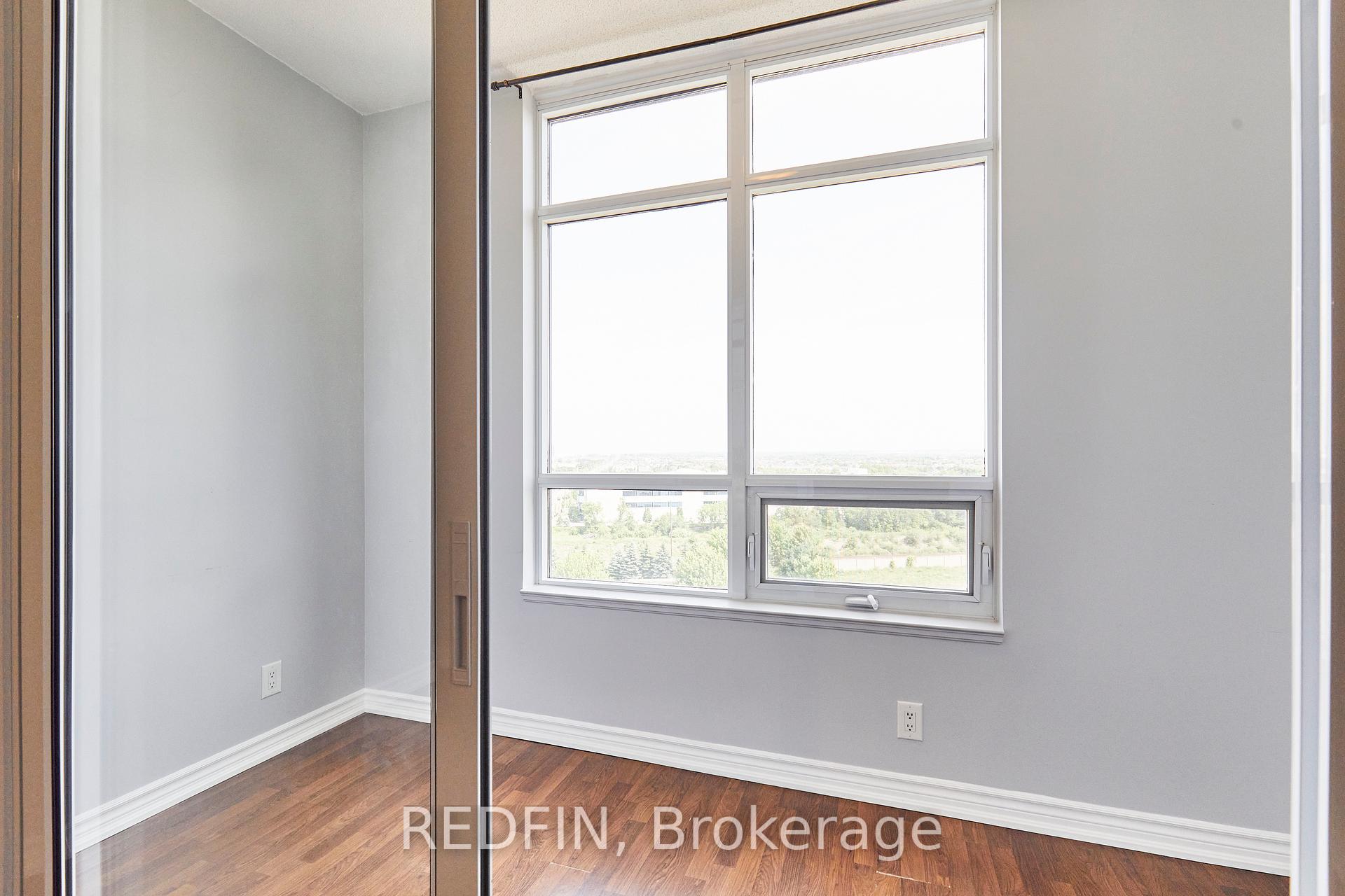 2 Bedrooms Condo at 9235 Jane, Vaughan For sale
