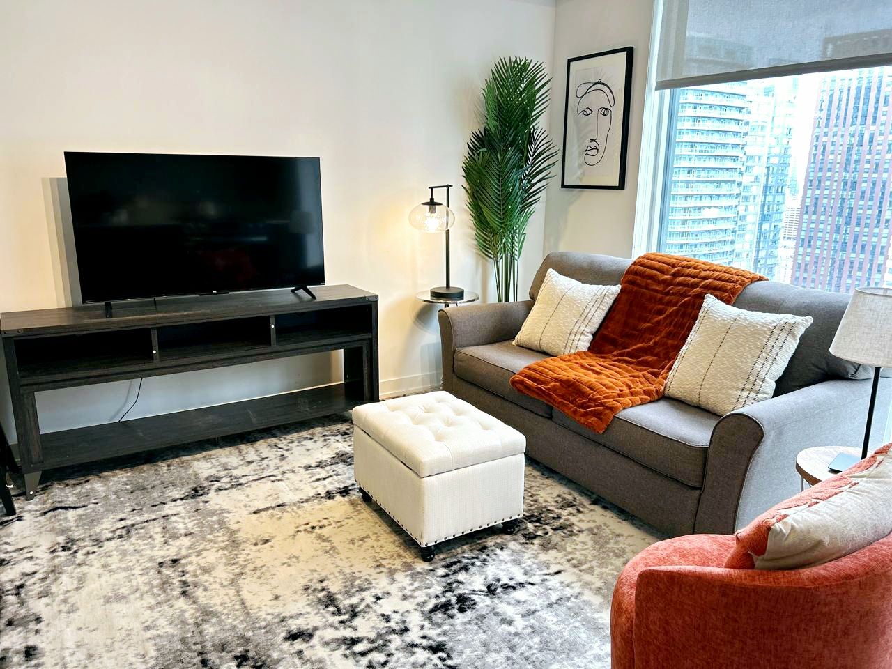 357 King Street W 3507