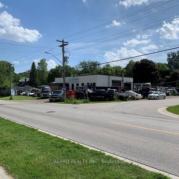 1125 Bruce Rd 12