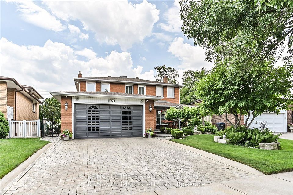 2321 Harcourt