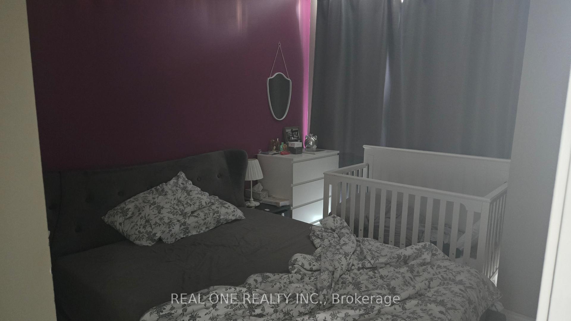2 Bedrooms Condo at 66 Forest Manor, Toronto For sale