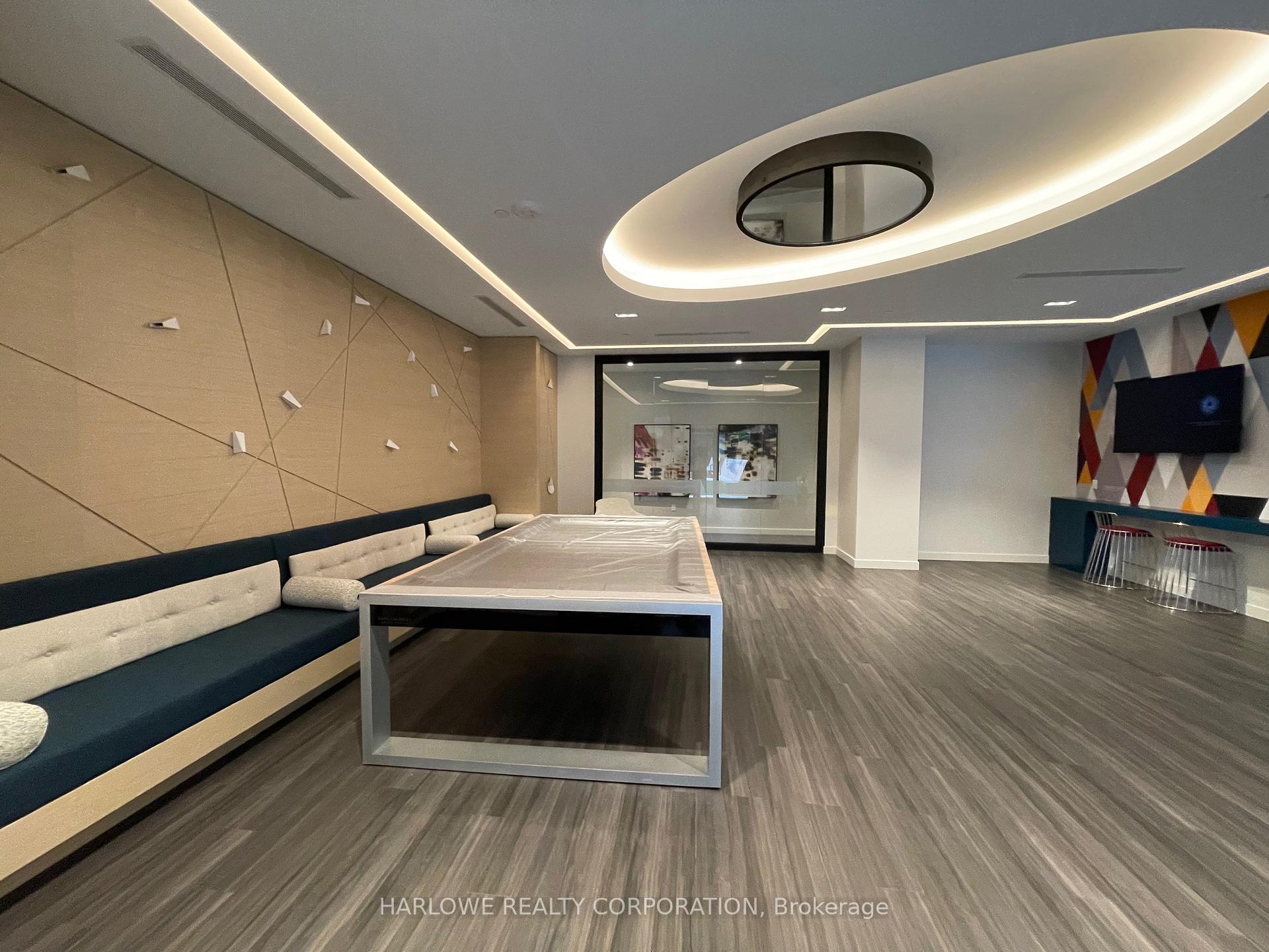 1 Bedroom Condo at 70 Princess,  Toronto For sale