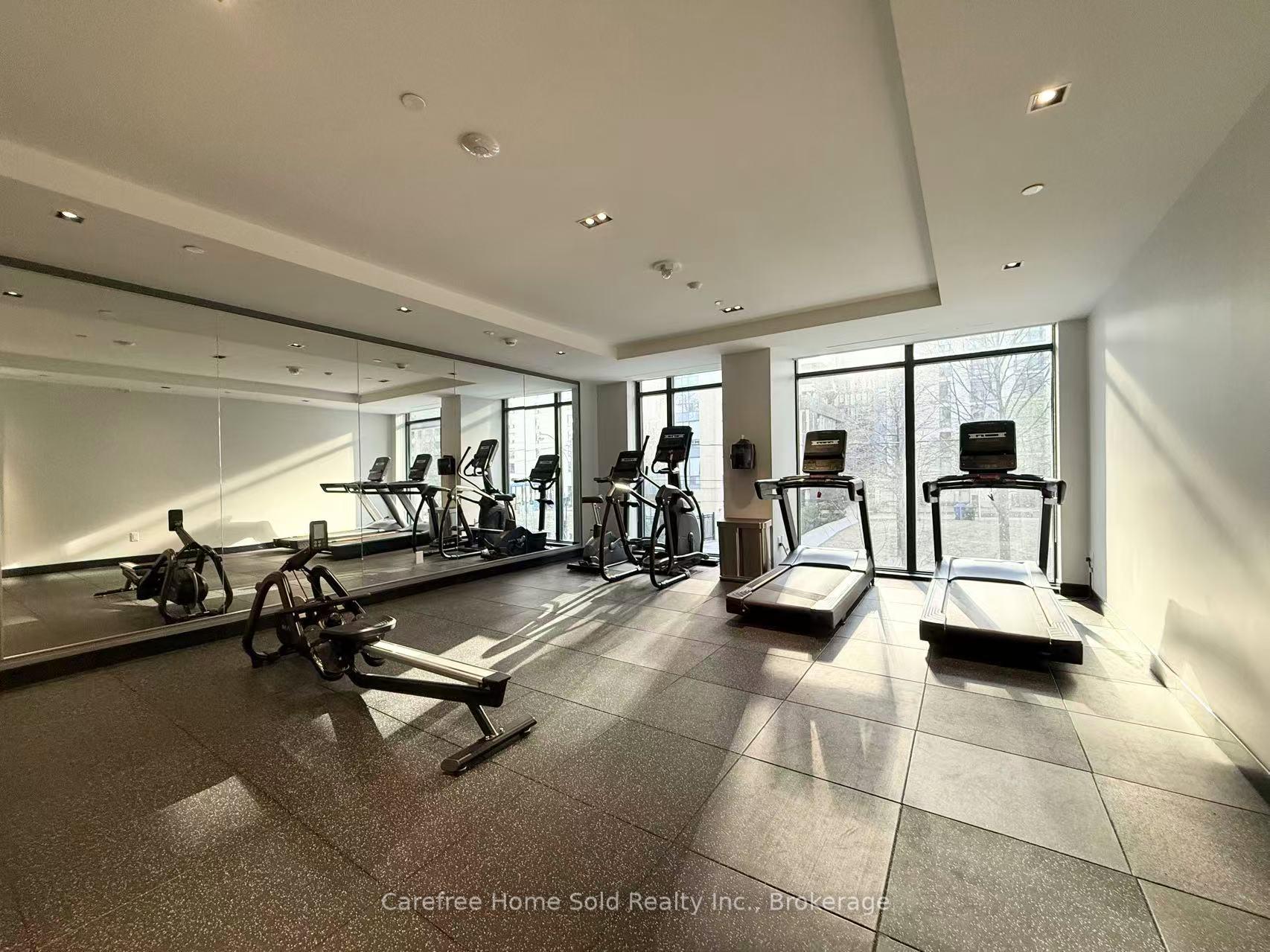 2 Bedrooms Condo at 65 Mutual, Toronto For sale