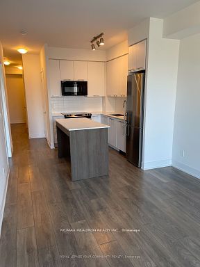 9471 Yonge Street #1206, Richmond Hill Observatory