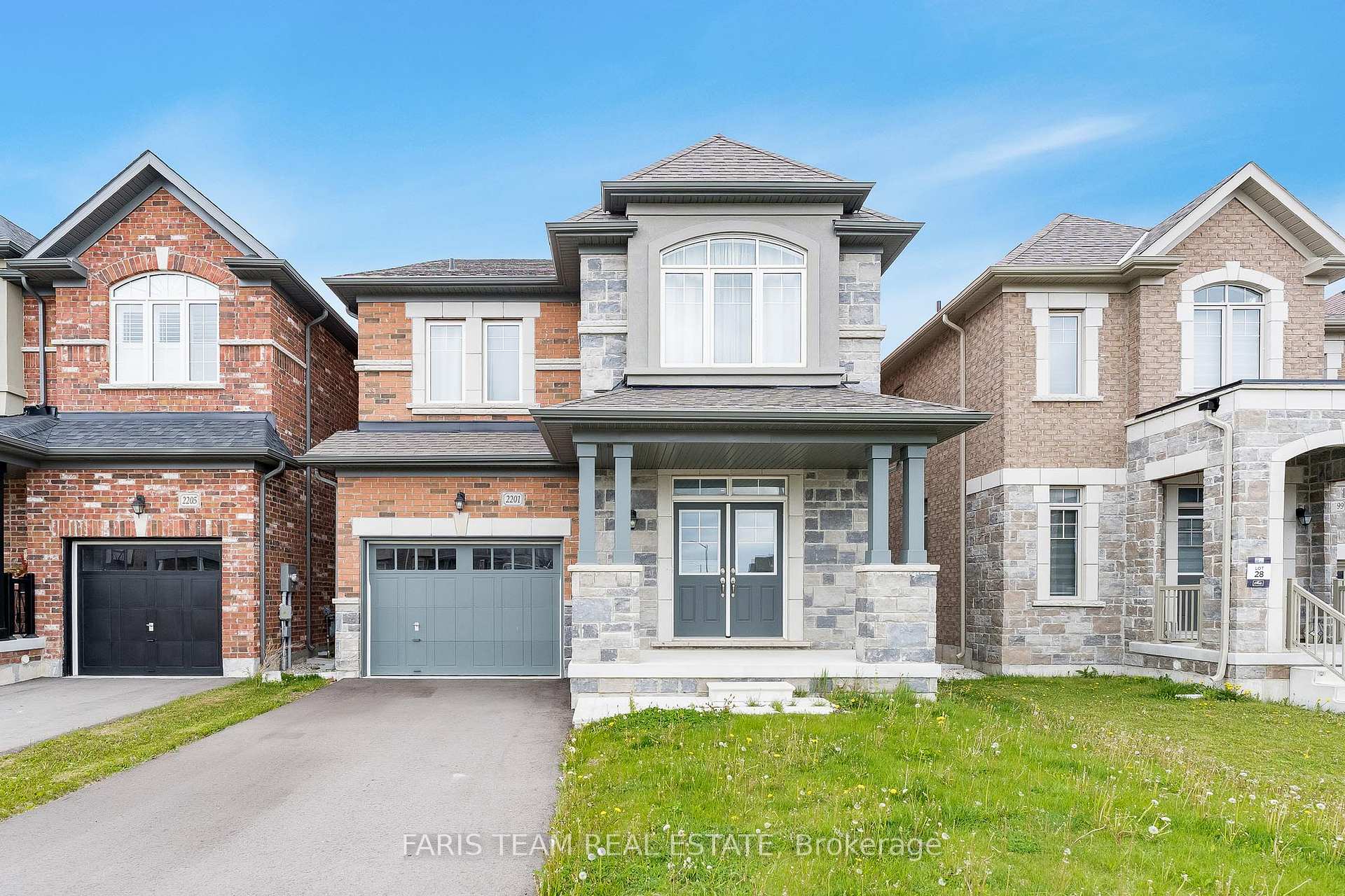 2201 Lozenby Street, Innisfil, ON L9S 0M9