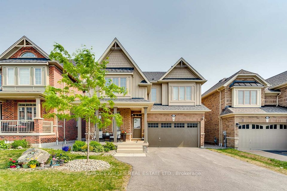 61 Mcisaac Drive