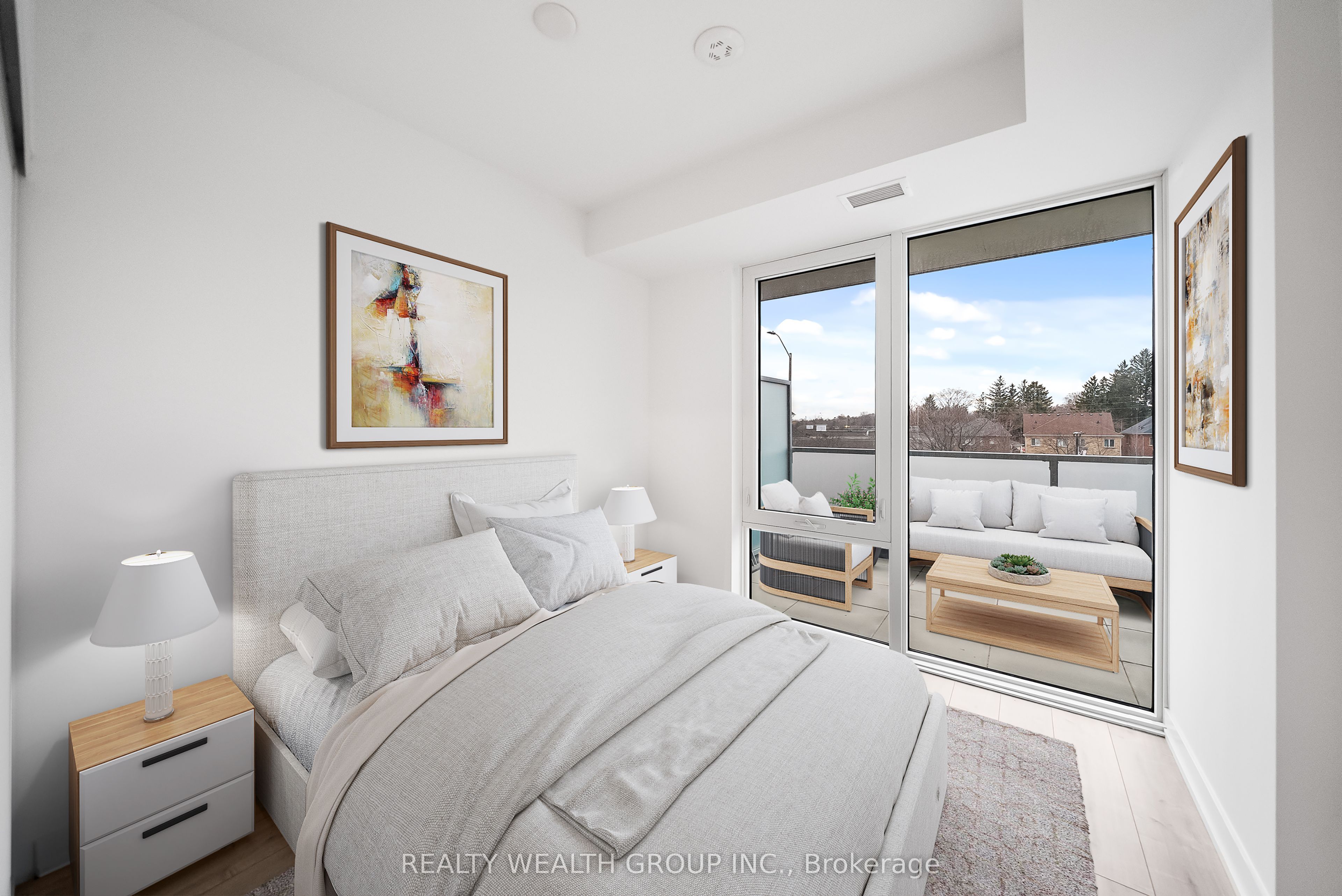 215 LAKESHORE Road W, #208