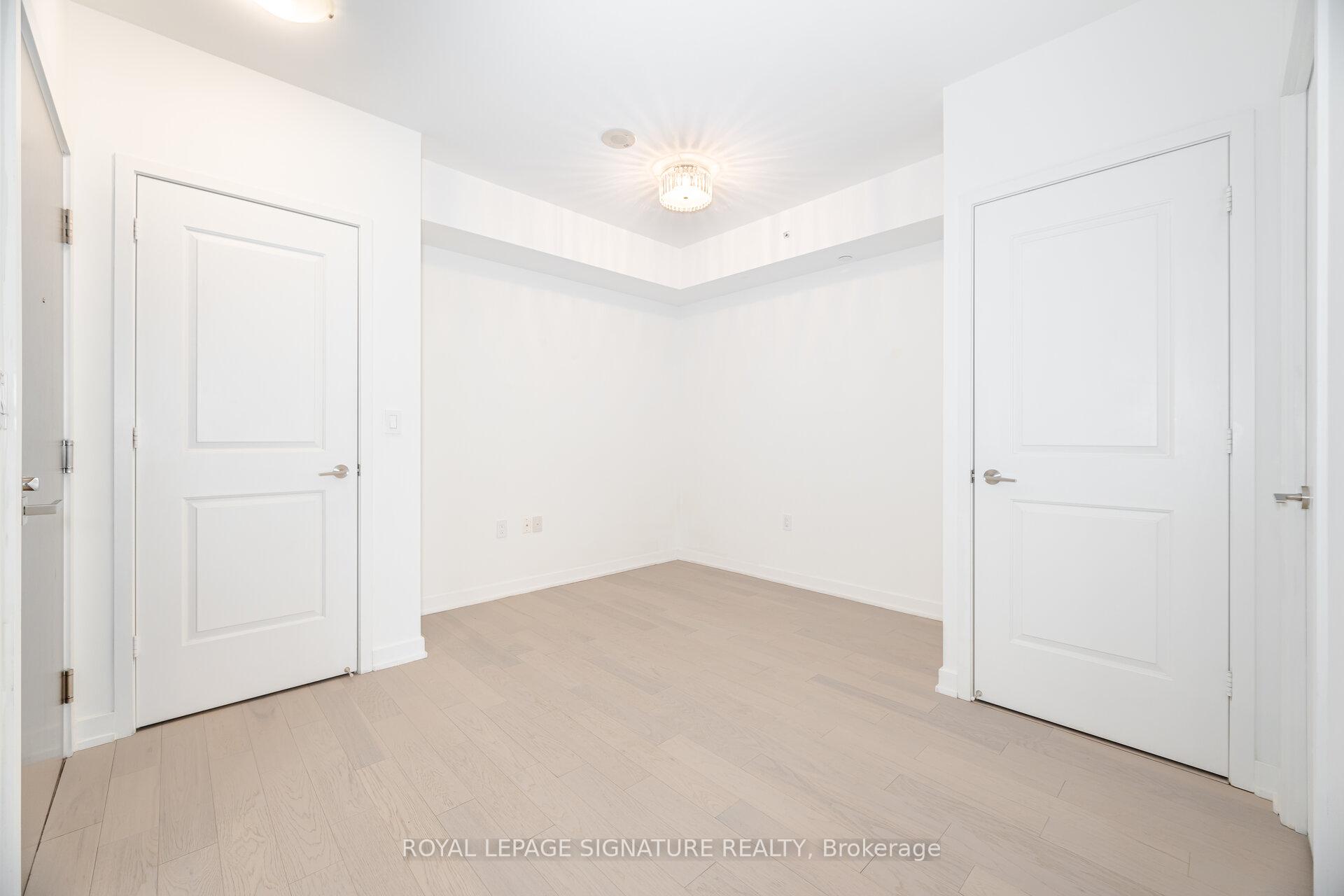 2 Bedrooms Condo at 1 The Esplanade, Toronto For sale