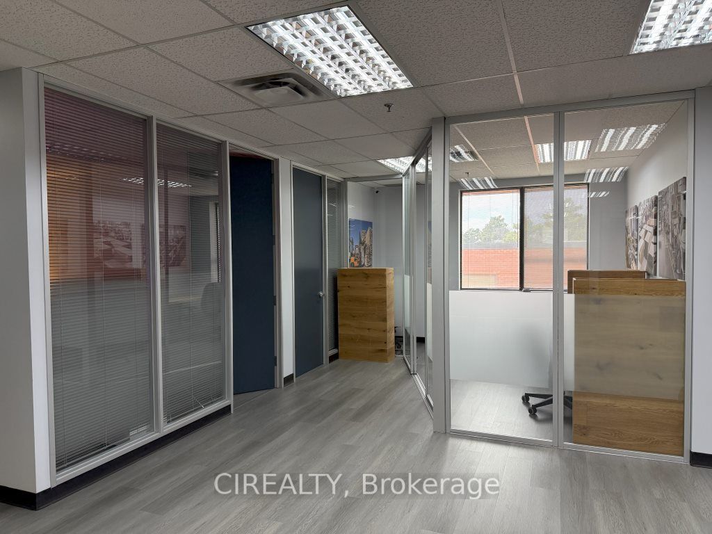 230 Watline Avenue, #Second Floor