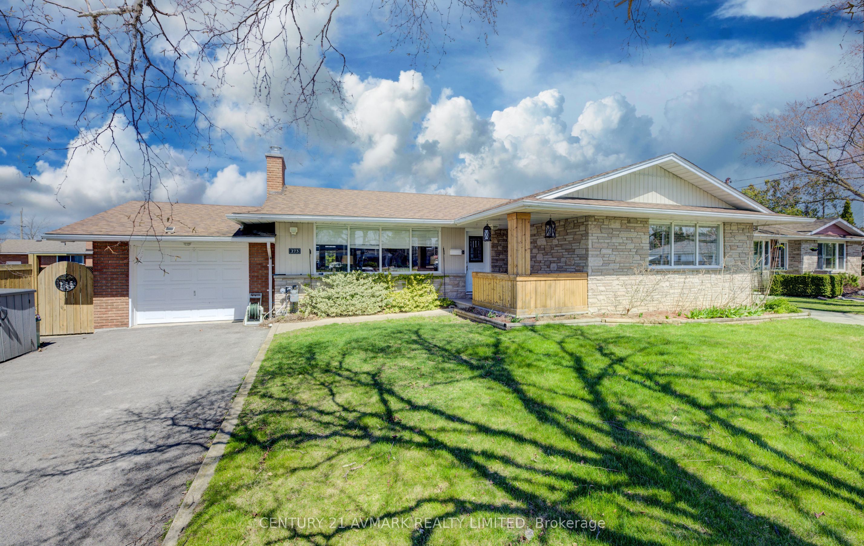 273 Lakeshore Road, St. Catharines, ON L2M 1R9