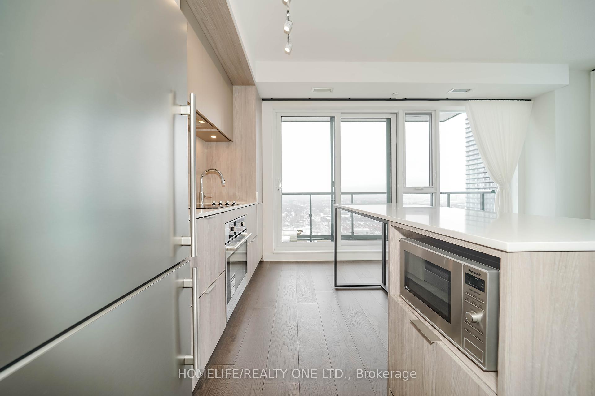 4 Bedrooms Condo at 130 River, Toronto For sale