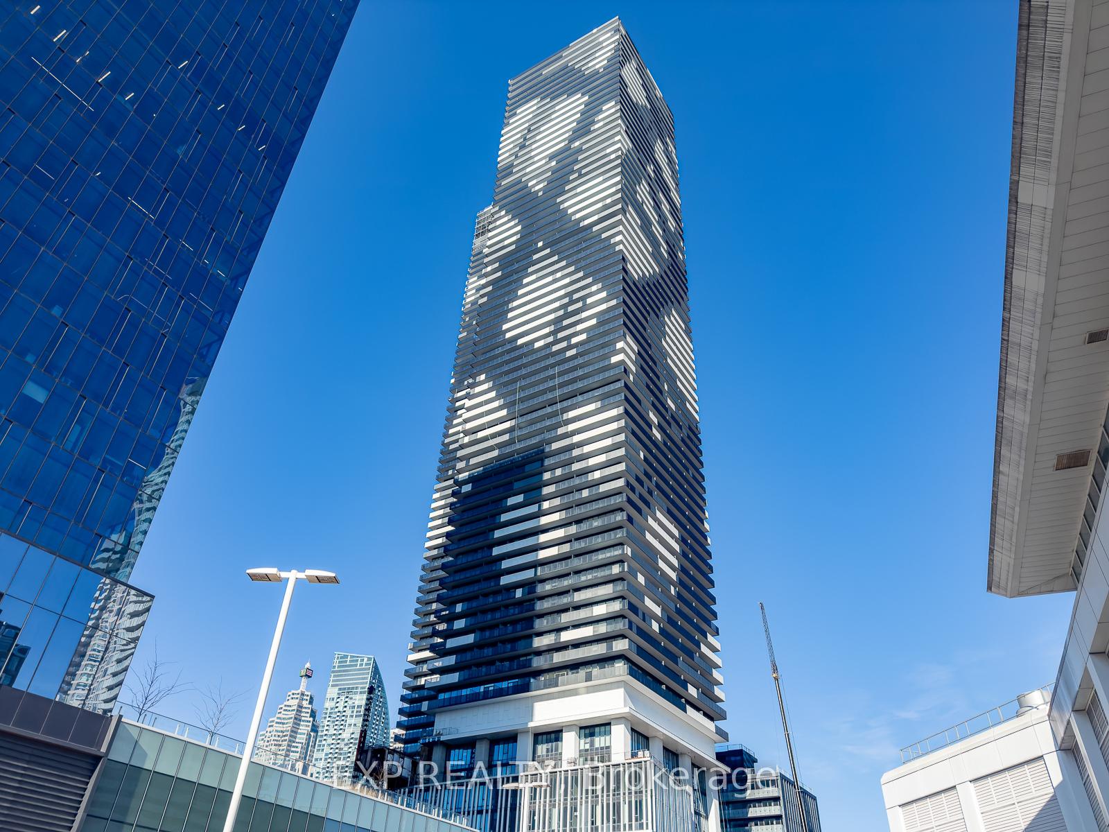 1 Bedroom Condo at 138 Downes, Toronto For sale