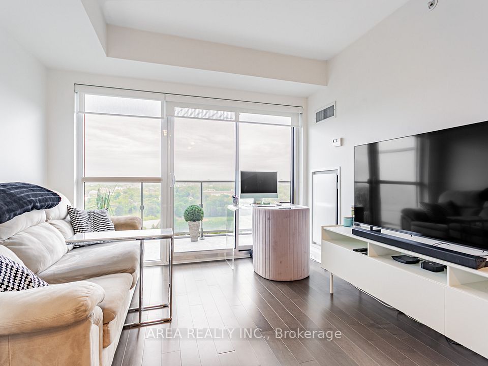58 Orchard View Boulevard