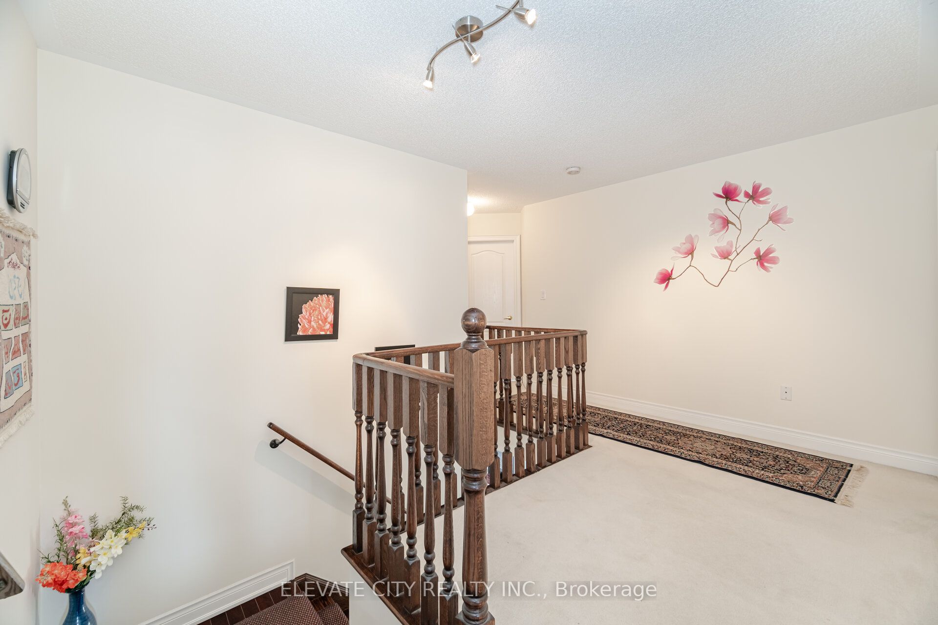 5576 Ethan Drive