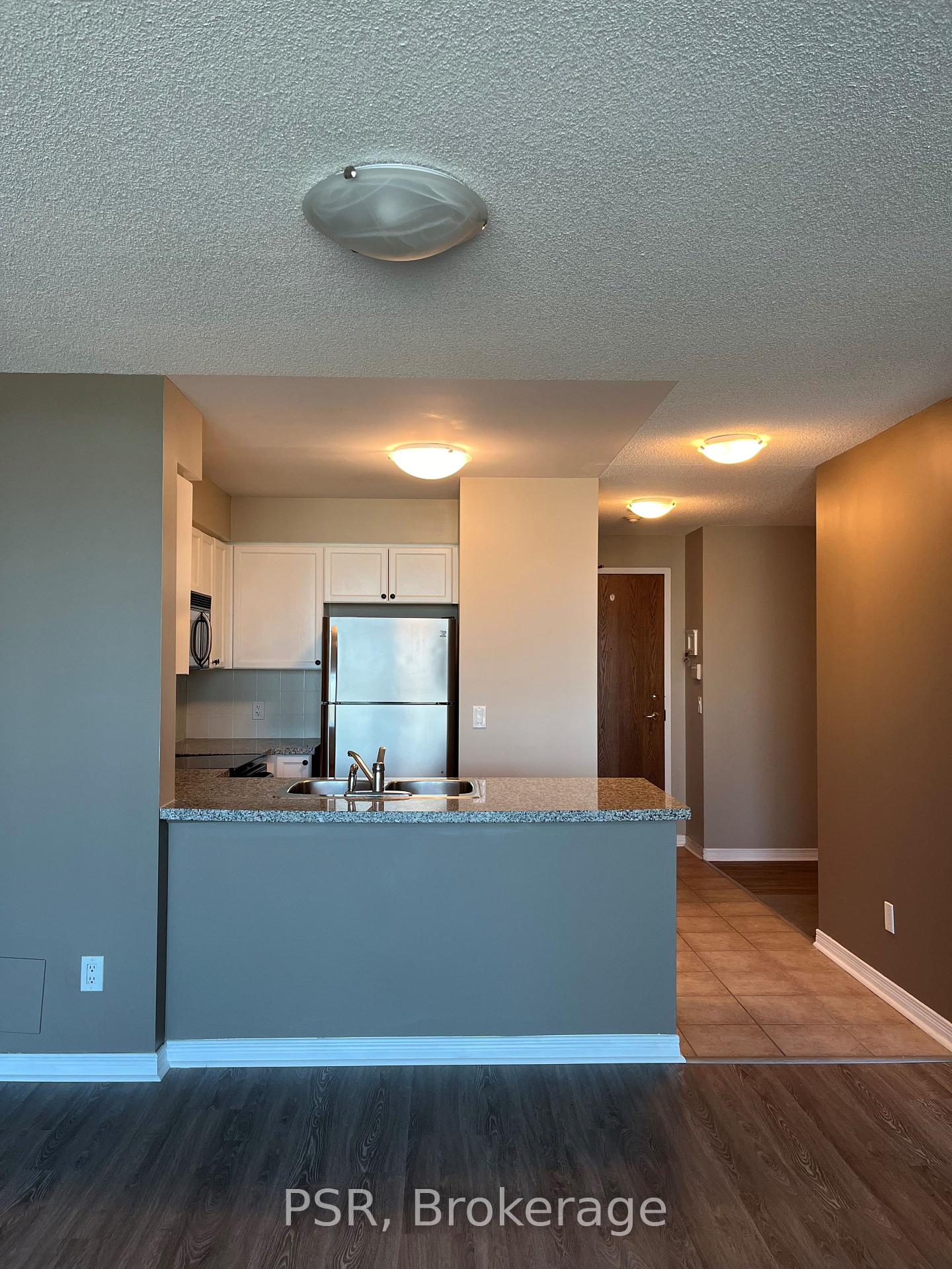 1 Bedroom Condo at 4889 Kimbermount,  Mississauga For sale