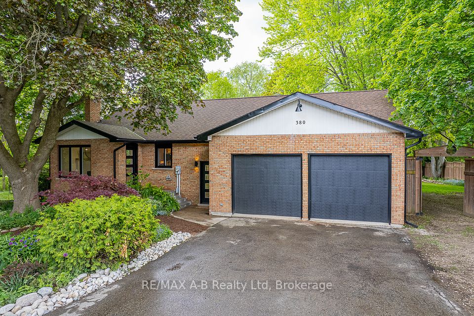380 Mornington
