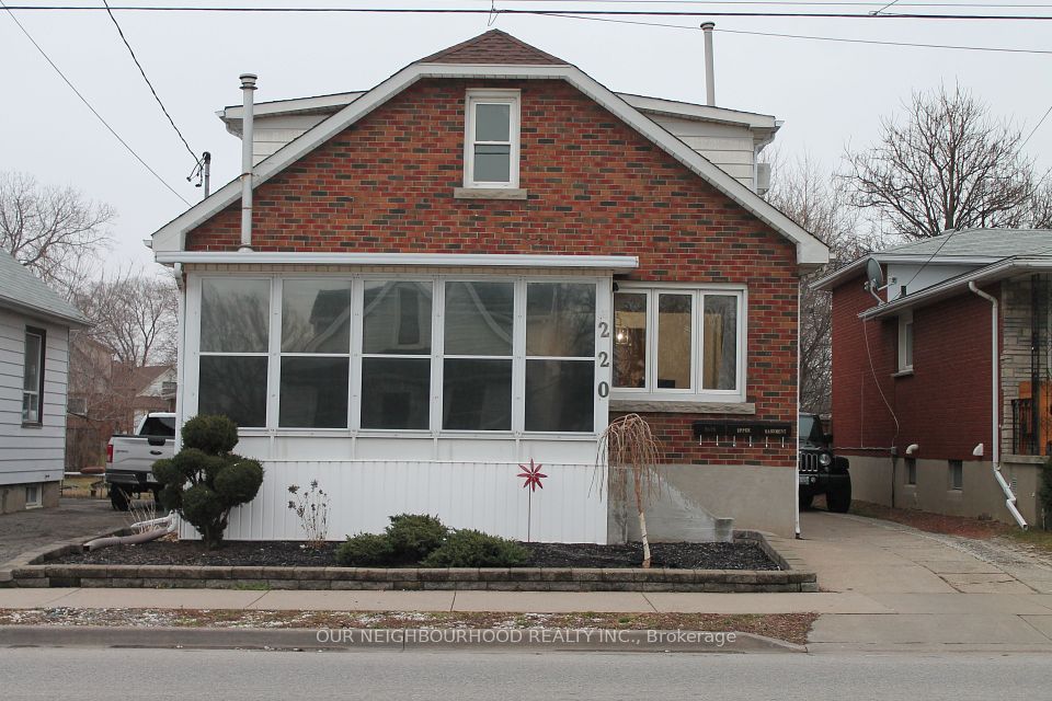 220 Niagara
