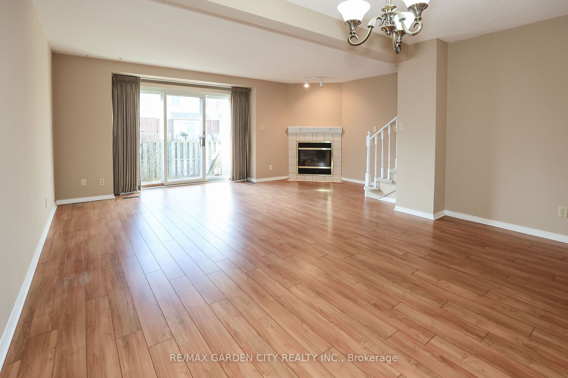 55 Kerman Avenue, #44
