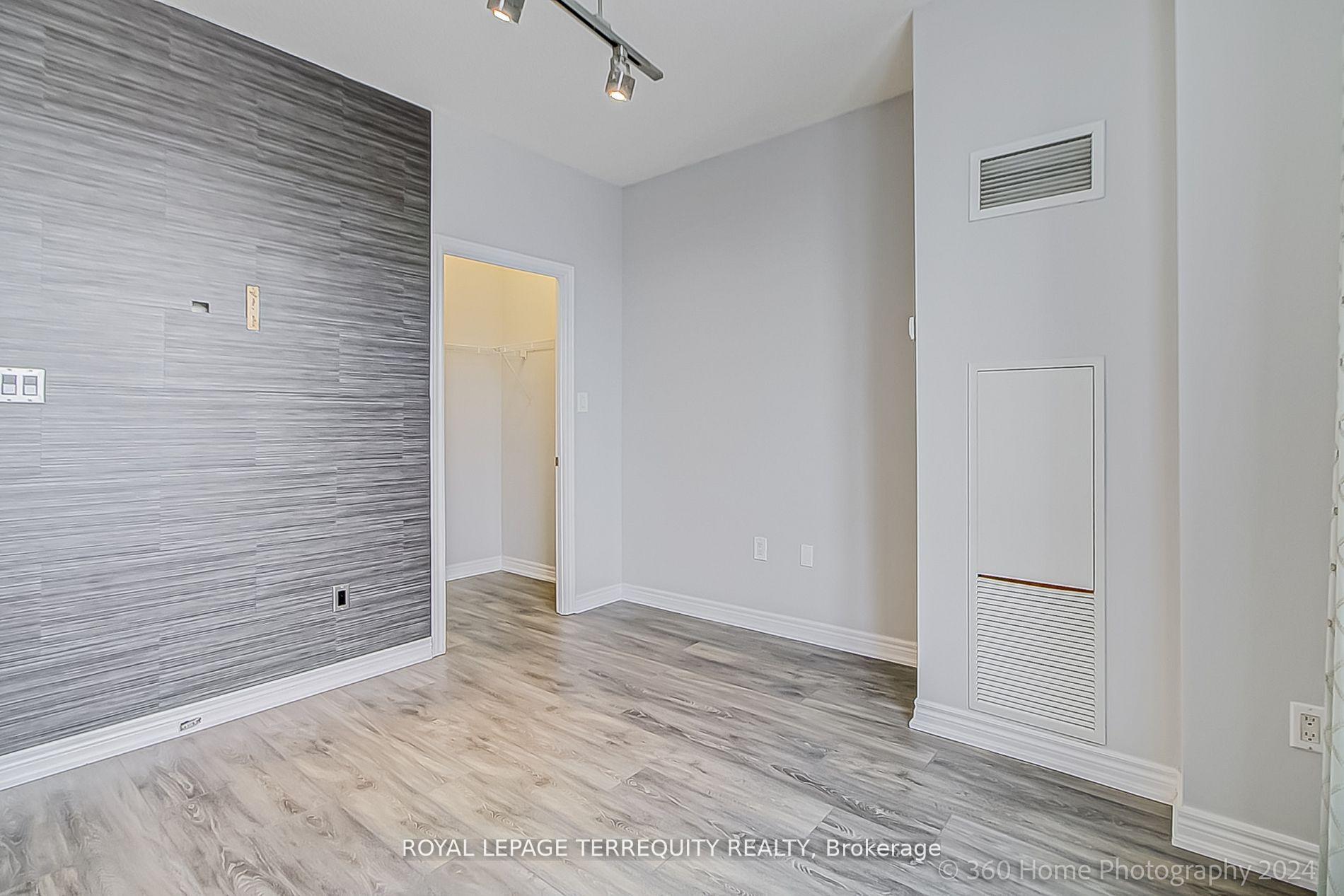 2 Bedrooms Condo at 2772 Keele, Toronto For sale