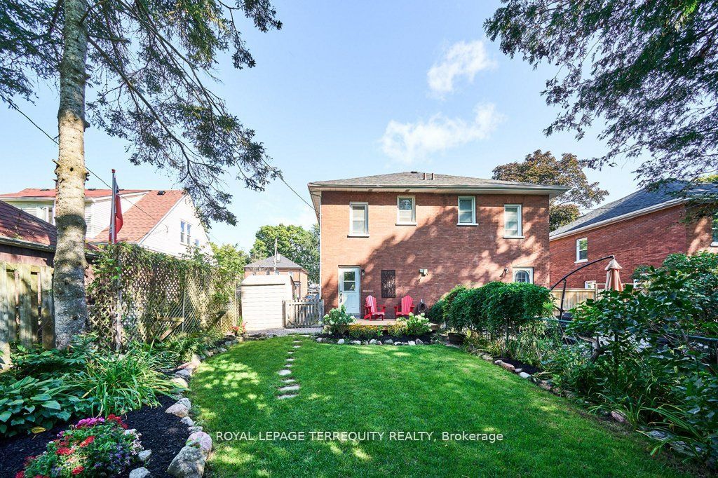 23 Carlisle Avenue