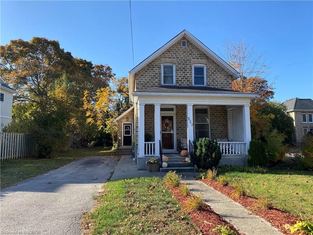 225 PALMERSTON Street Saugeen Shores Ontario N0H 2L0