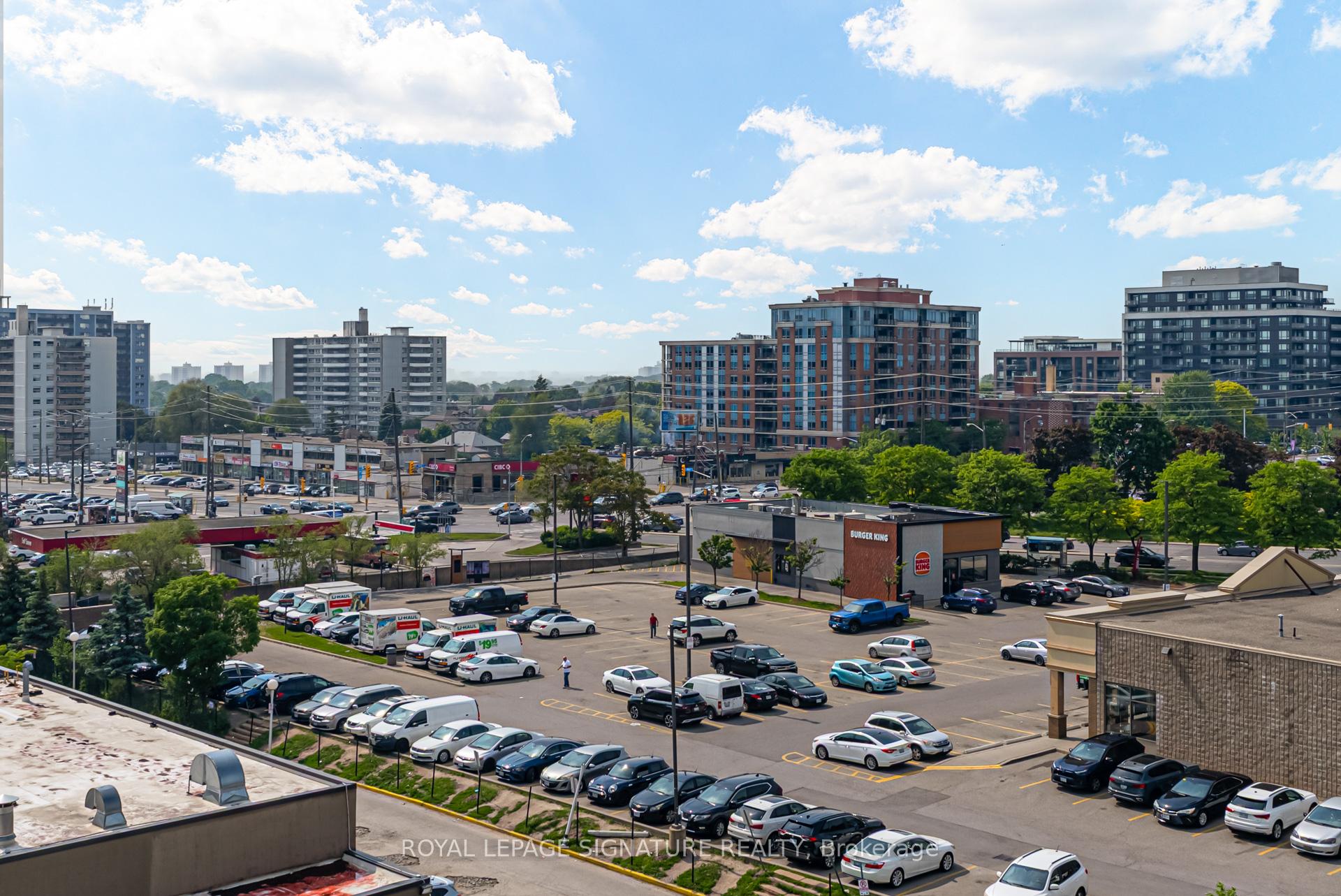 2 Bedrooms Condo at 15 James Finlay, Toronto For sale