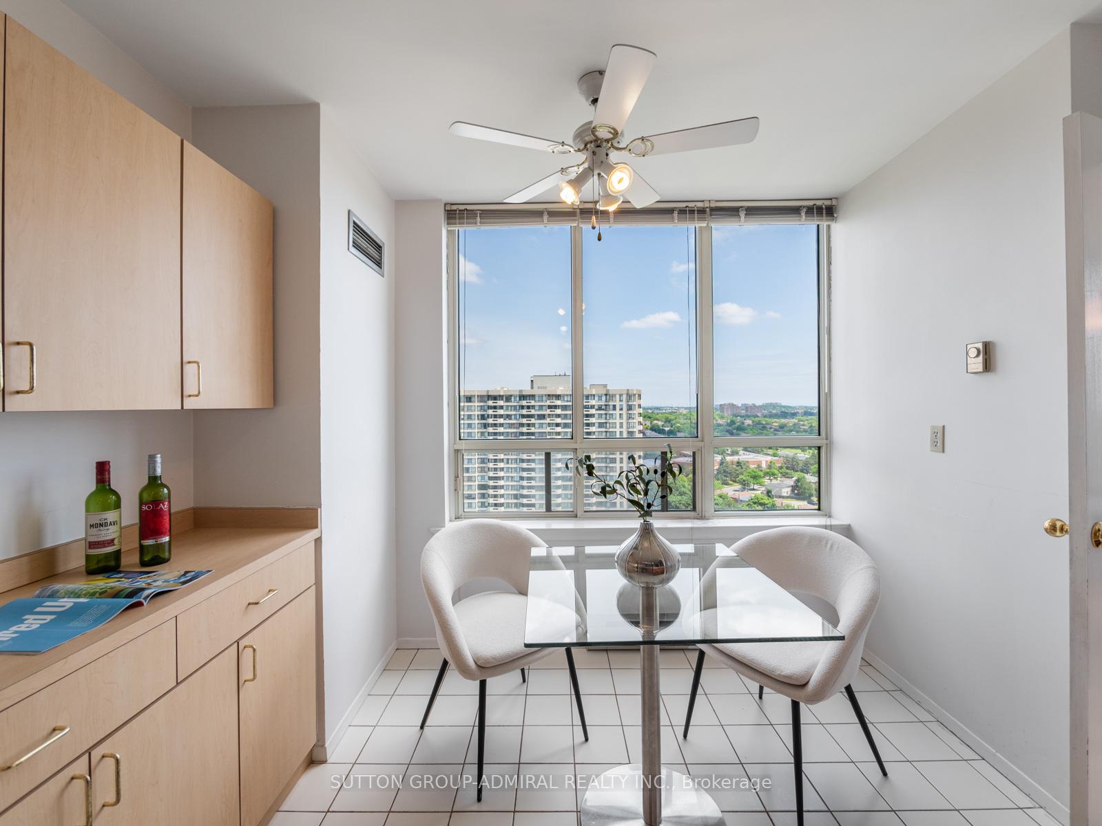 3 Bedrooms Condo at 175 Bamburgh, Toronto For sale
