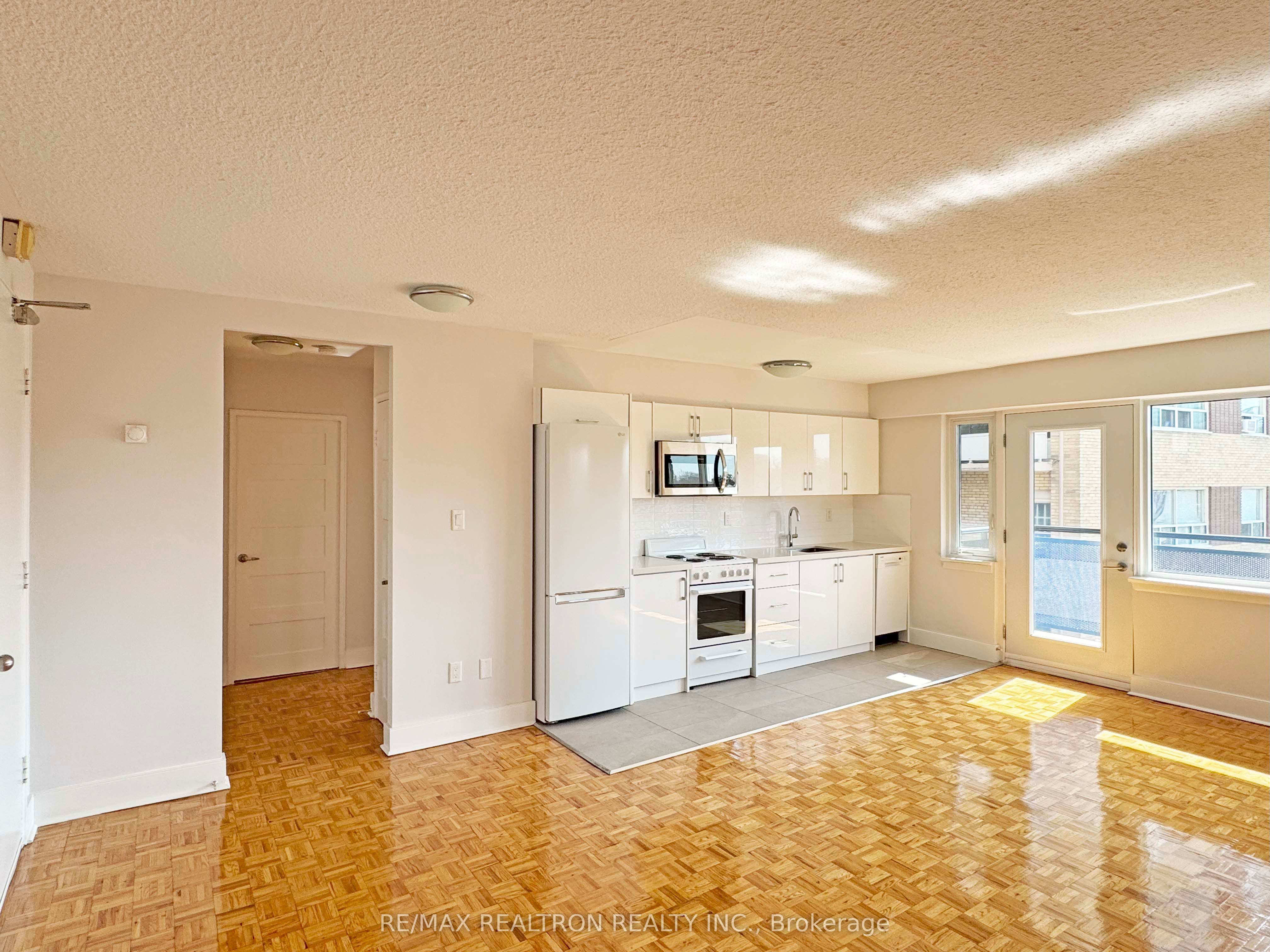 95 Lawton Boulevard, #605