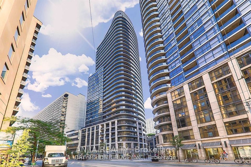 25 Carlton