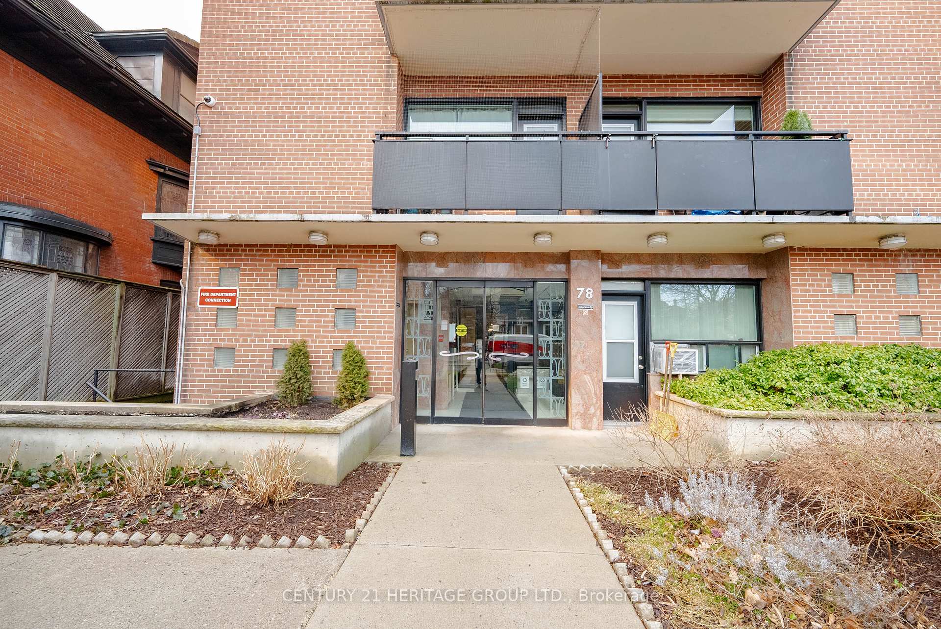 Co-op at 78 Warren, Toronto For sale