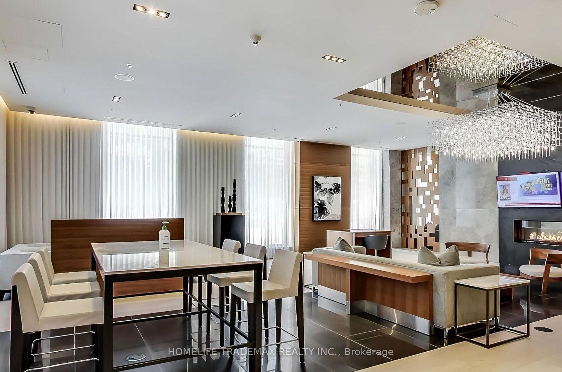 2 Bedrooms Condo at 88 Scott,  Toronto For sale