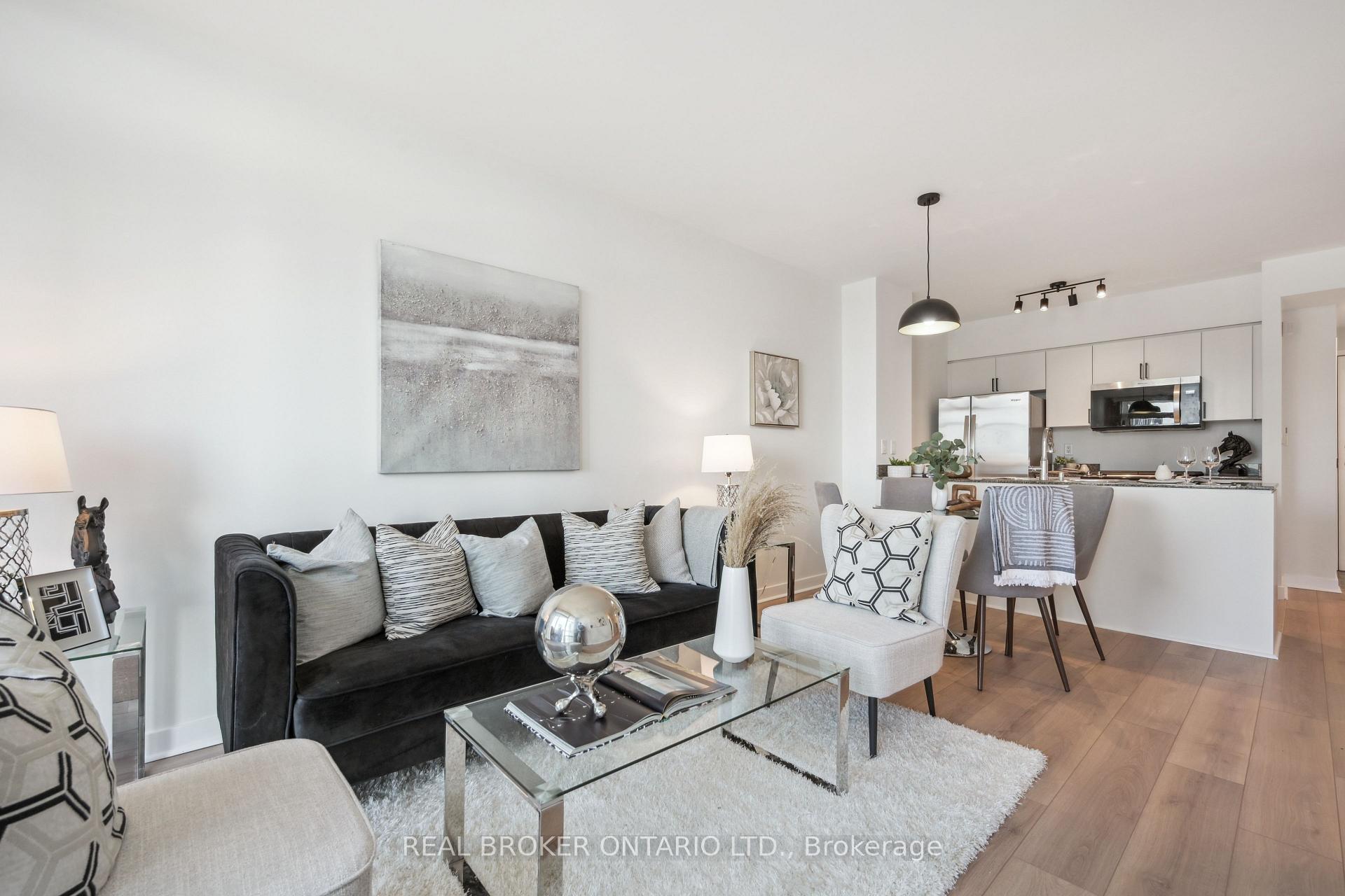 2 Bedrooms Condo at 10 Navy Wharf, Toronto For sale