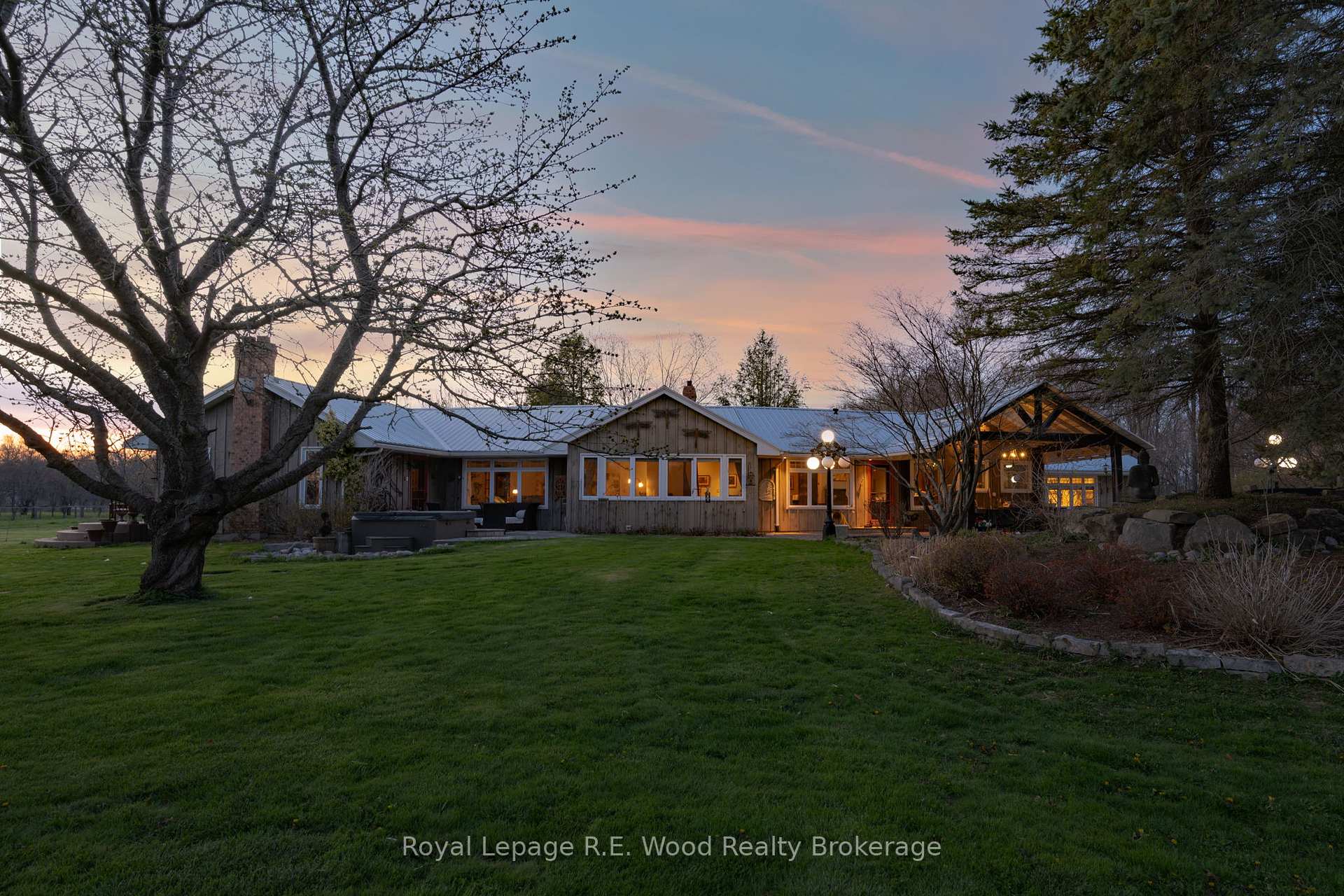 31177 Fingal Line ; MLS ID: X12124099