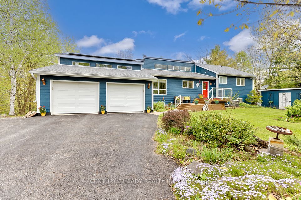182 Bluff Point
