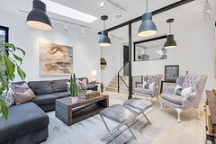 812 Duplex Avenue