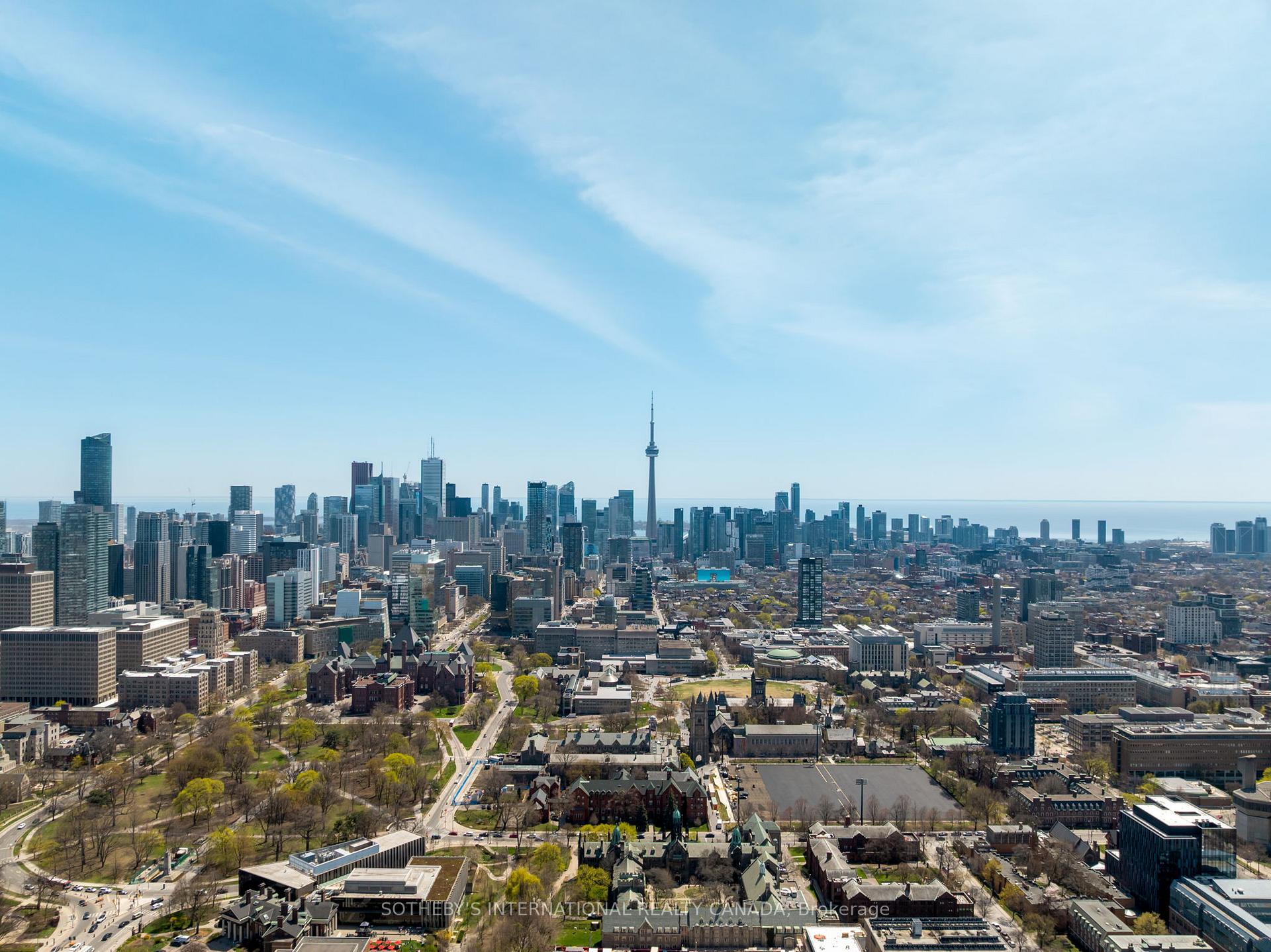 3 Bedrooms Condo at 1 Bedford, Toronto For sale
