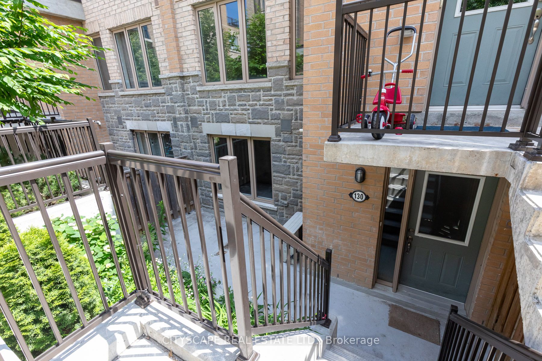 11 Foundry Avenue, #130