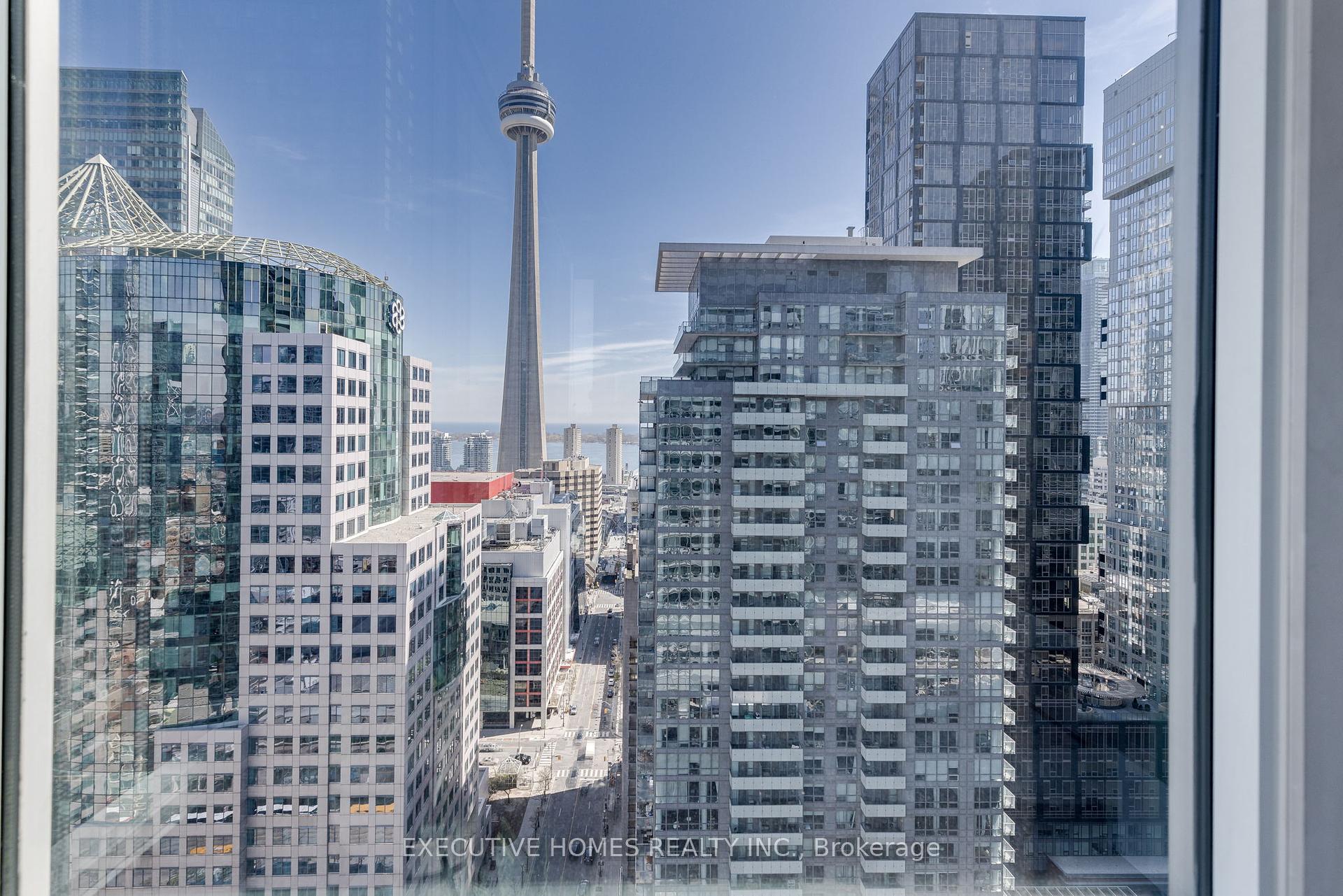 2 Bedrooms Condo at 80 John,  Toronto For sale