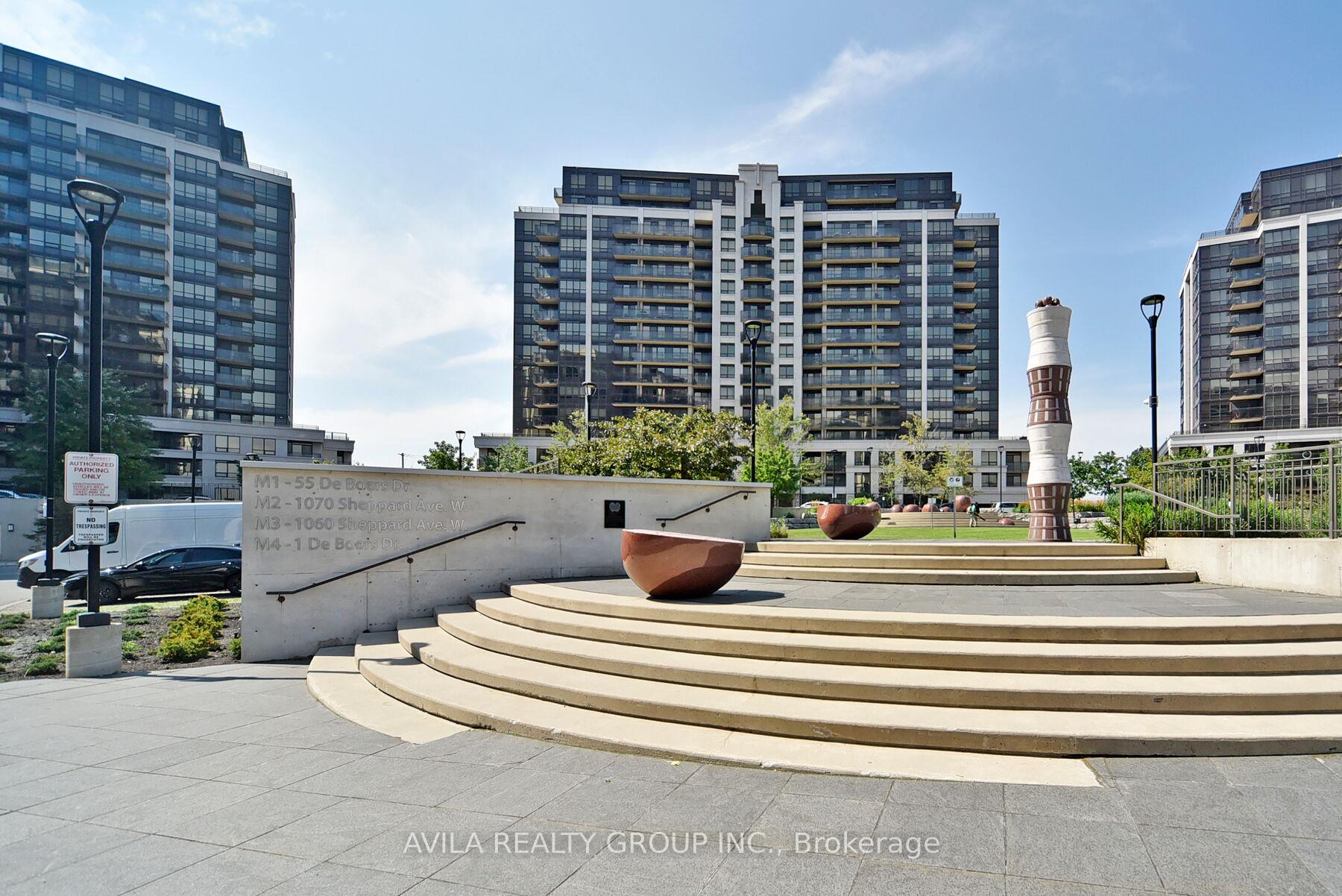 3 Bedrooms Condo at 1 De Boers, Toronto For sale