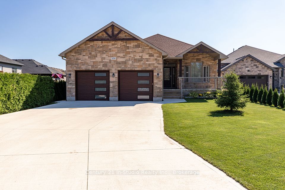 439 Ridge