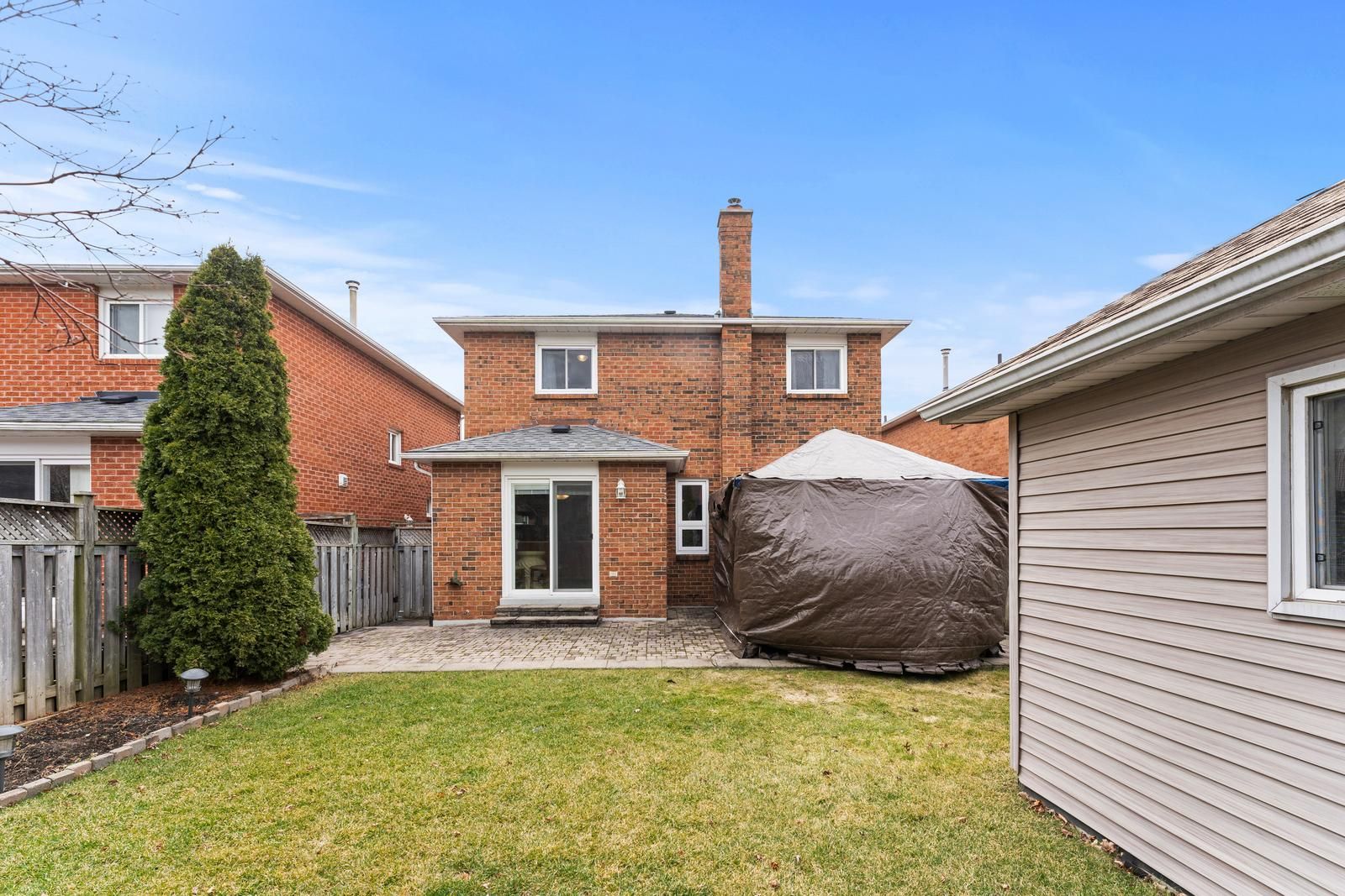 130 Pentland Crescent