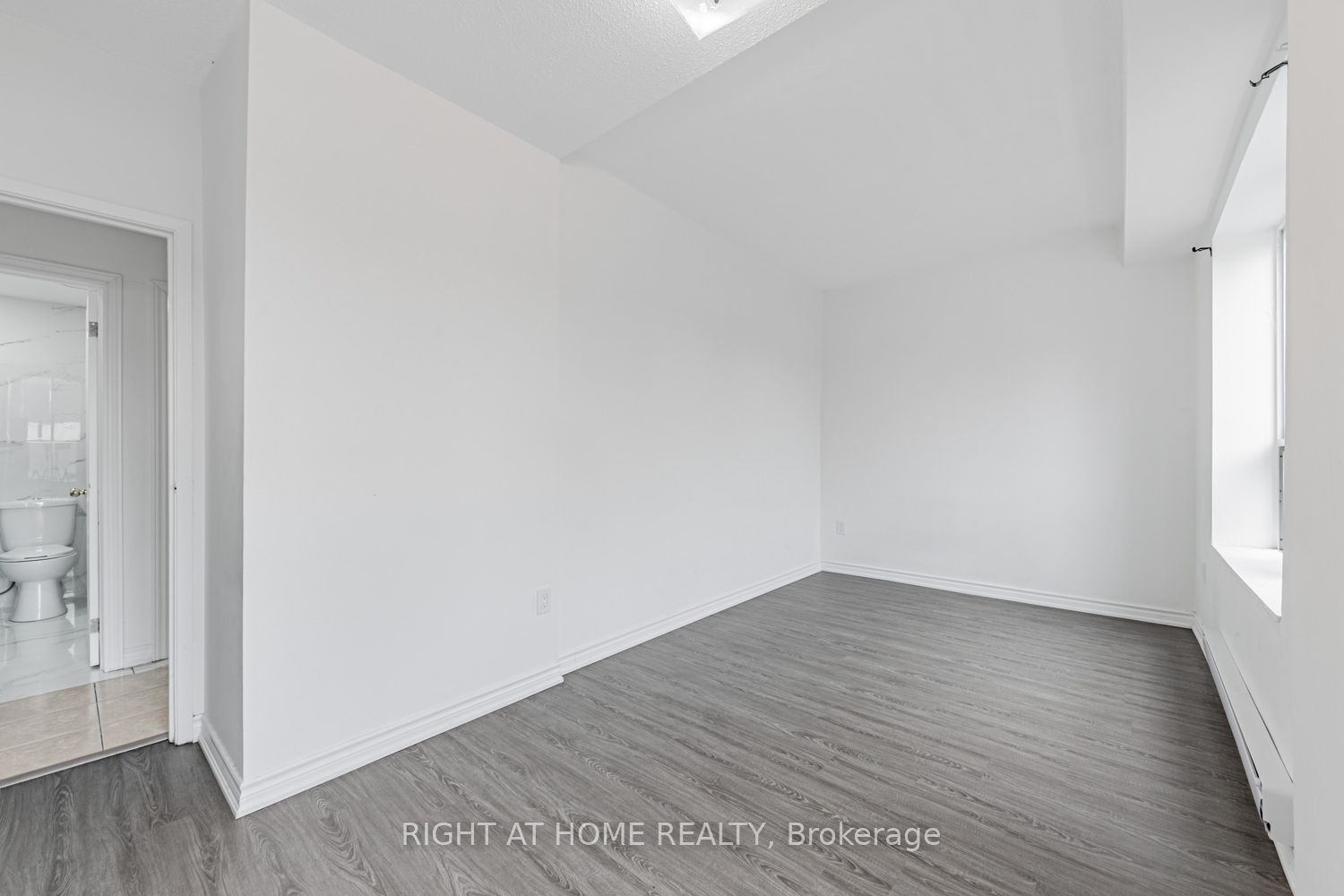 223 Jameson Avenue, #202