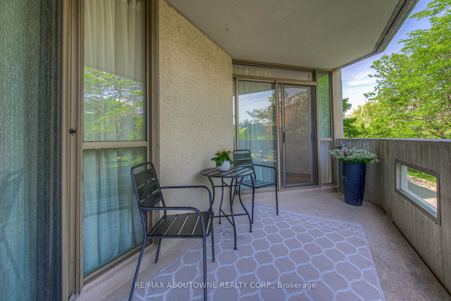 1 Bedroom Condo at 5090 Pinedale, Burlington For sale