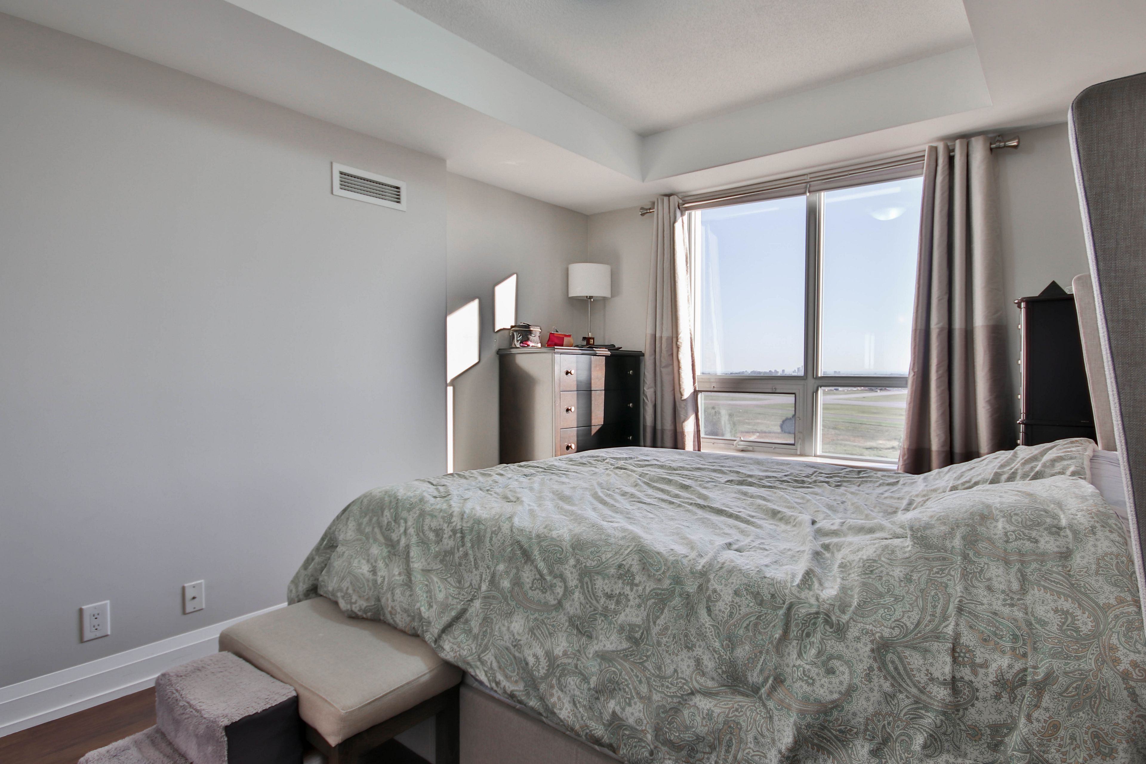 1070 Sheppard Avenue W 1508