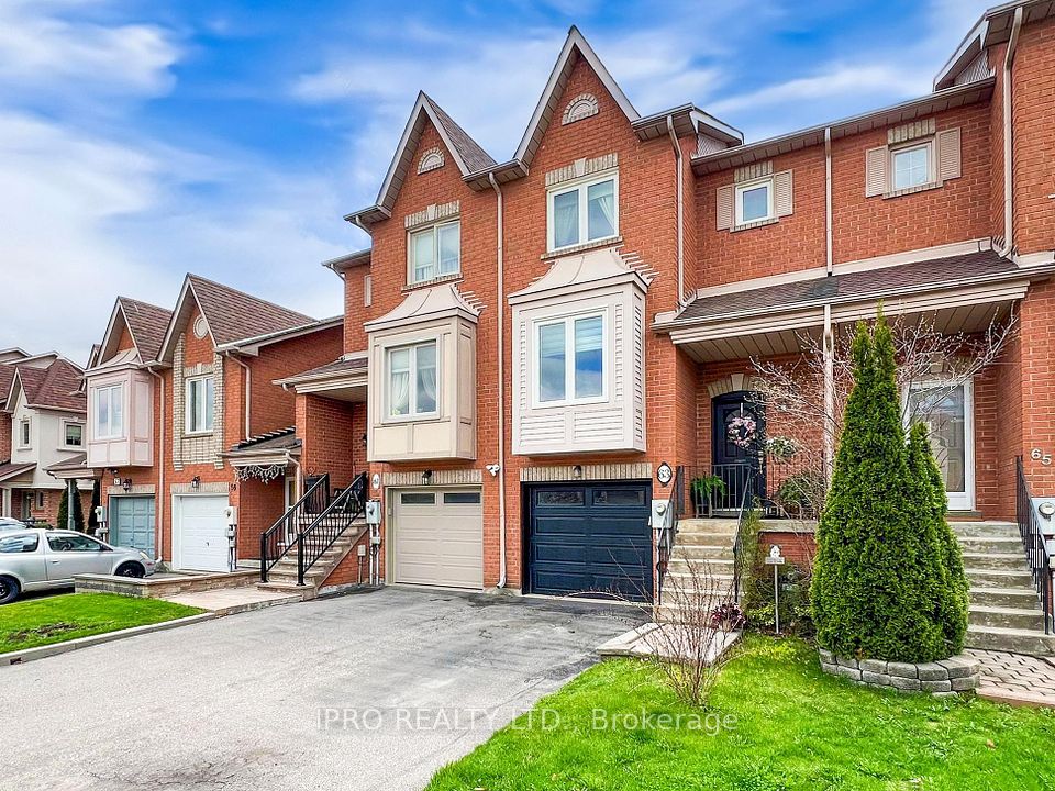 63 Kelso Crescent, Vaughan, ON L6A 2C8