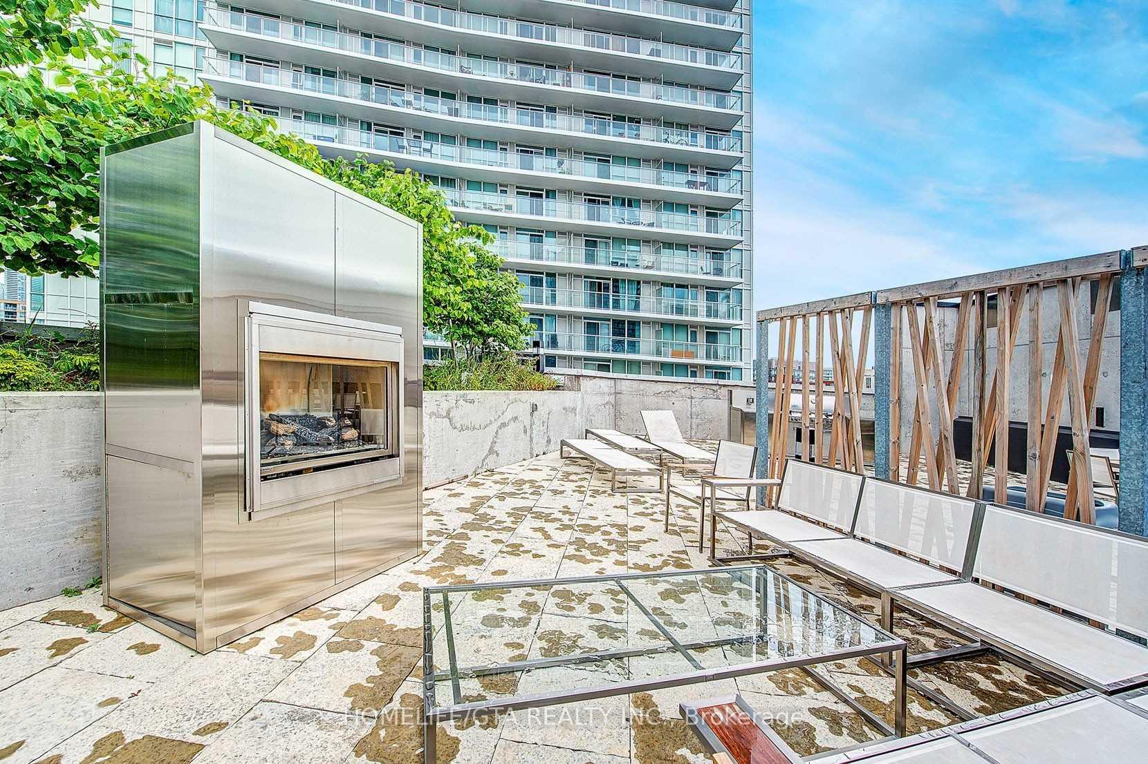 1 Bedroom Condo at 85 Queens Wharf, Toronto For sale